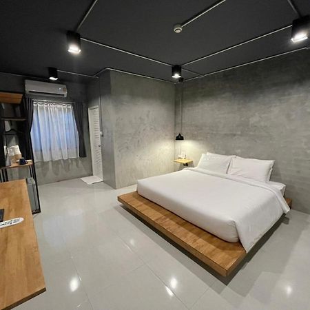 Loft Space Hotel 라농 외부 사진