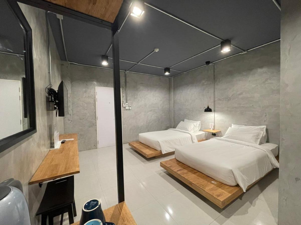Loft Space Hotel 라농 외부 사진