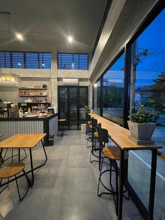 Loft Space Hotel 라농 외부 사진