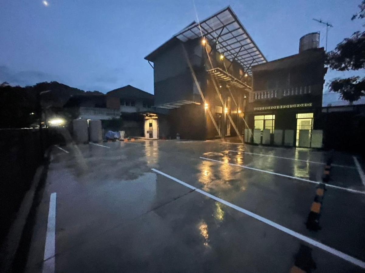 Loft Space Hotel 라농 외부 사진